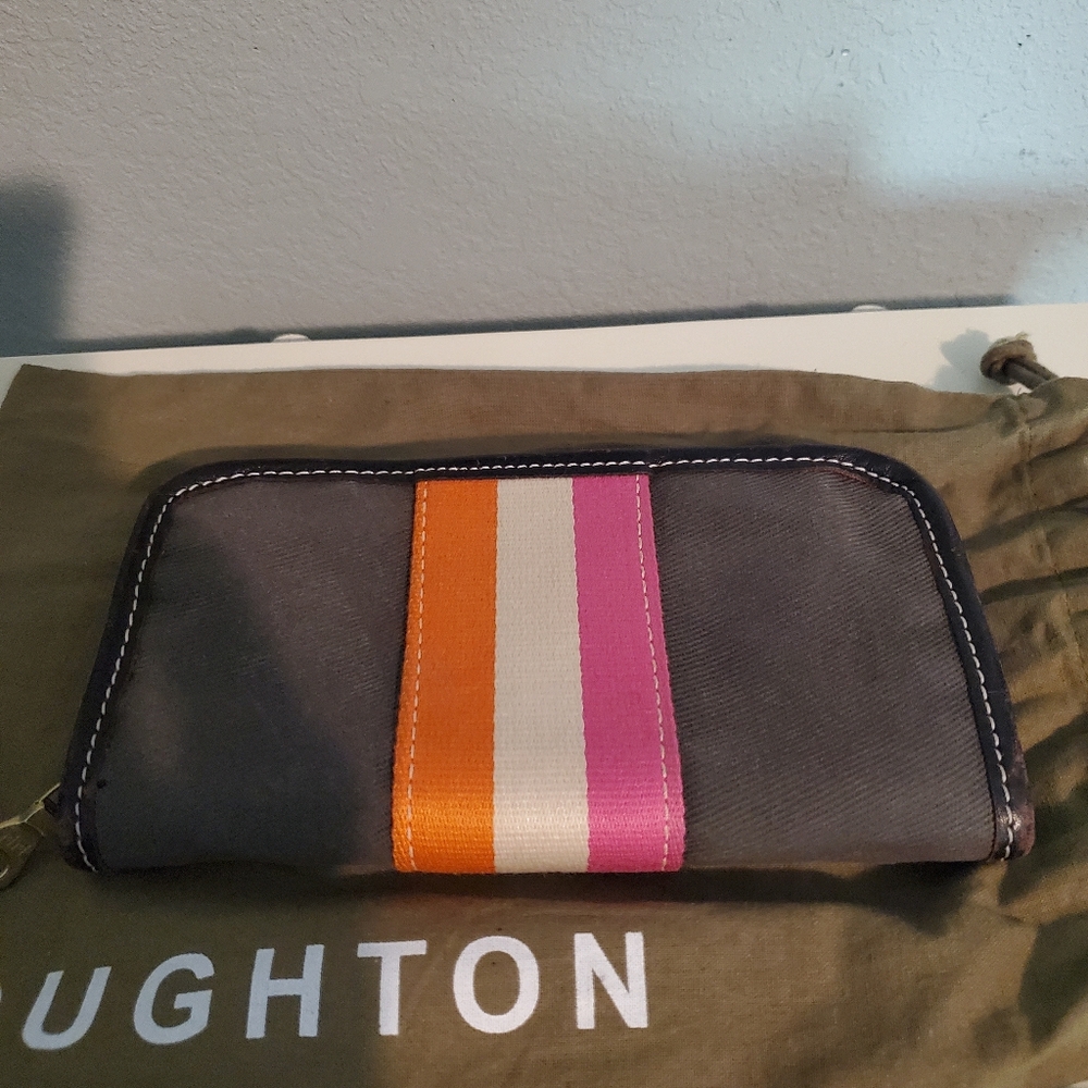 Oughton Equestrian Wallet - Picture 3 of 8